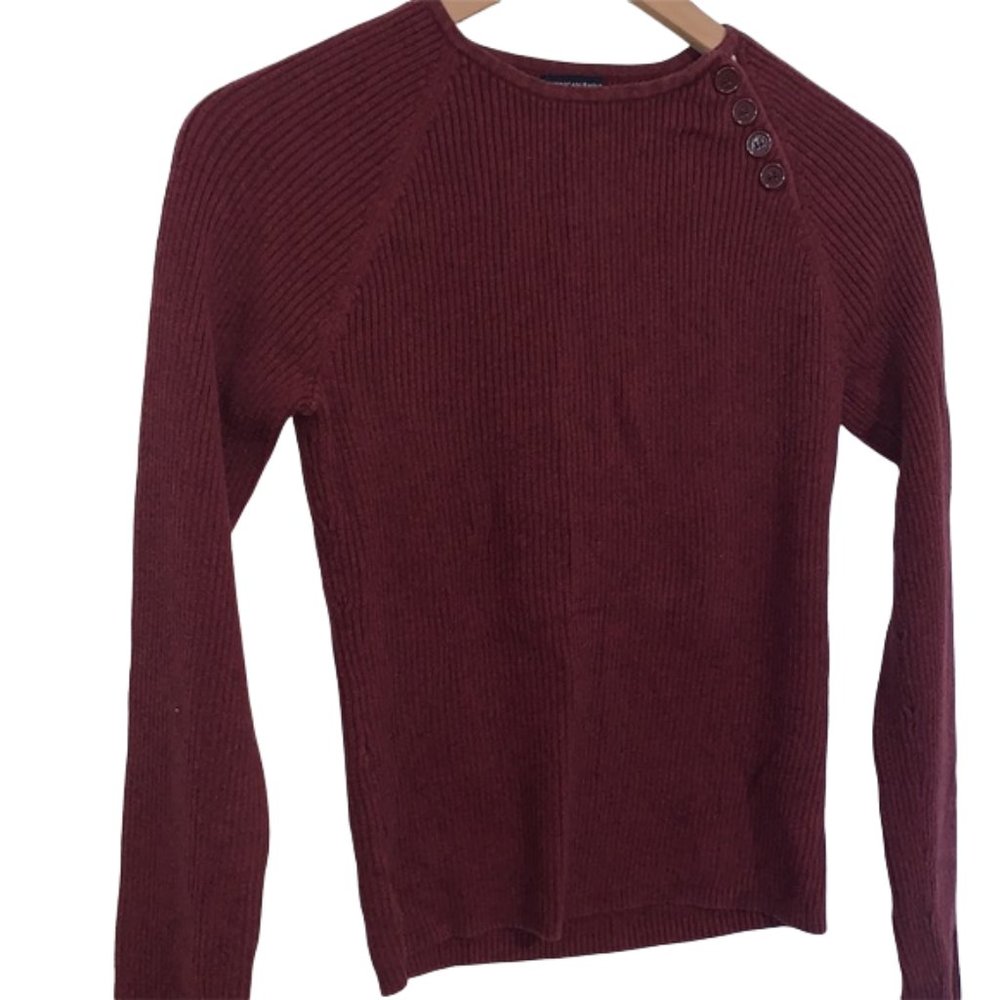 American Eagle Ribbed Sweater with Button Shoulder Detail Fitted Knit Maroon L